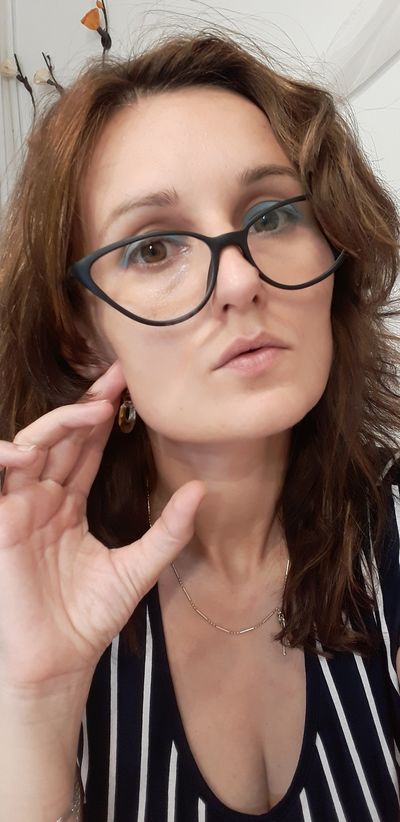 Kenya Branch - Escort Girl from Raleigh North Carolina