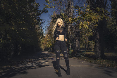 Deborah Roberts - Escort Girl from Oxnard California