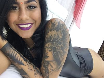 Brunette Escort in Pearland Texas
