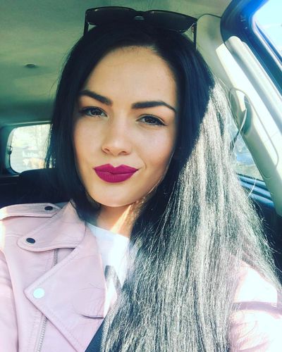 Blonde Escort in Cary North Carolina