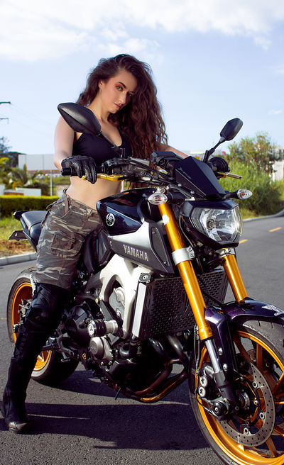 Escort in Clinton Michigan