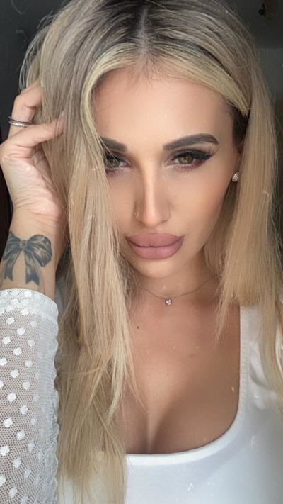 Super Busty Escort in Carmel Indiana