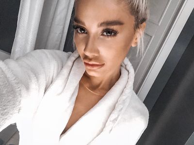 Lesbian Escort in Jurupa Valley California