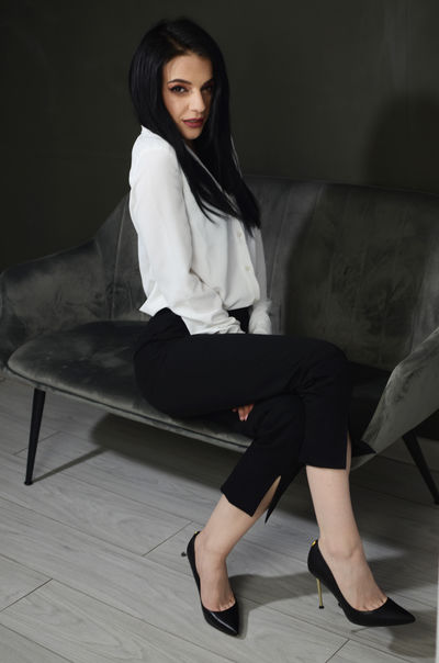 Zara Sims - Escort Girl from Raleigh North Carolina