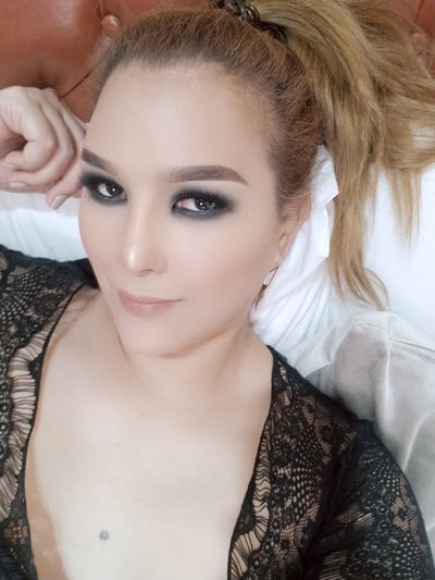 Audry Leblanc - Escort Girl from Santa Clarita California