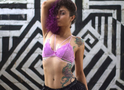 Hanna Jonns - Escort Girl from Oxnard California