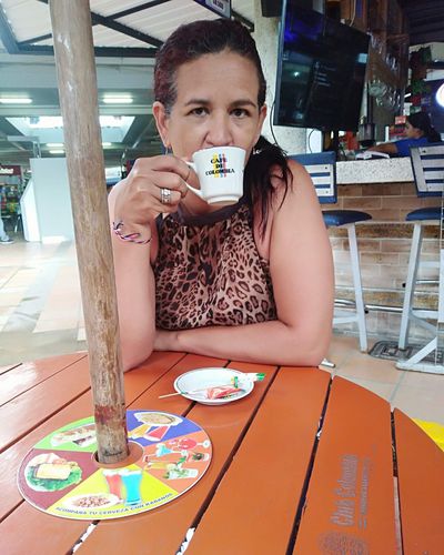 Brunette Escort in Lakeland Florida