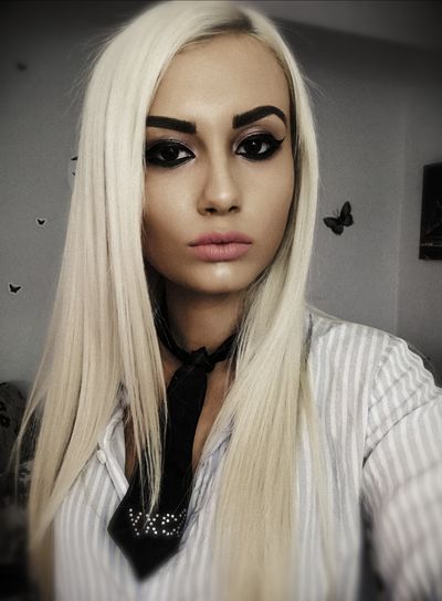 Ashlee Mathes - Escort Girl from Chico California
