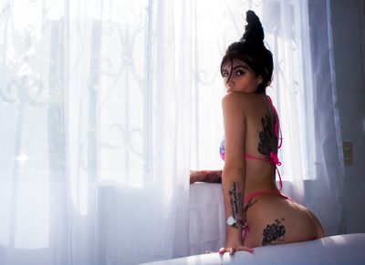Petite Escort in Fontana California