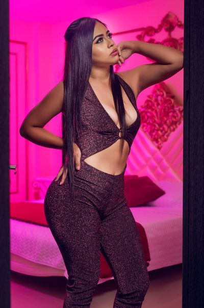 Agata Keller - Escort Girl from Rialto California