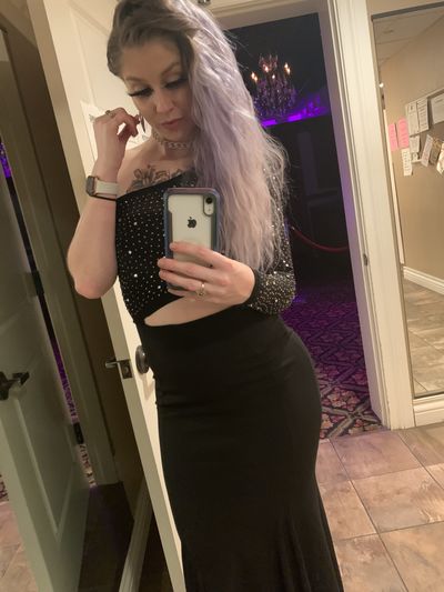 Redhead Escort in Torrance California