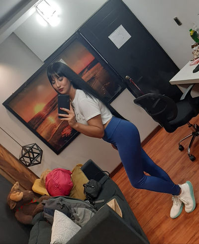 Petite Escort in Des Moines Iowa