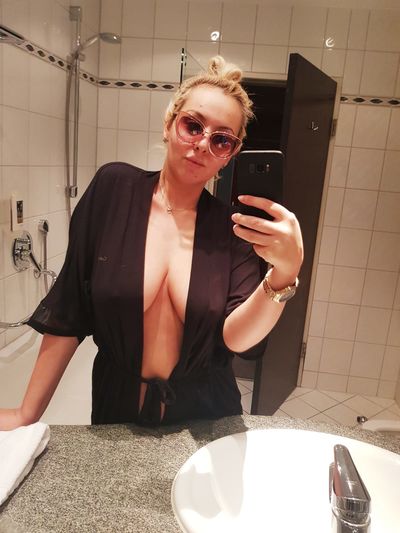 What's New Escort in Rialto California