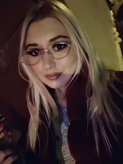 Annabelle Craney - Escort Girl from Grand Rapids Michigan