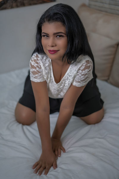 Brunette Escort in Birmingham Alabama