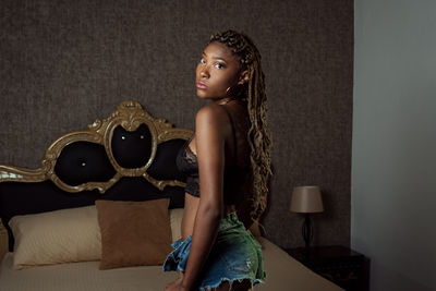 Cynthia Latham - Escort Girl from Denver Colorado