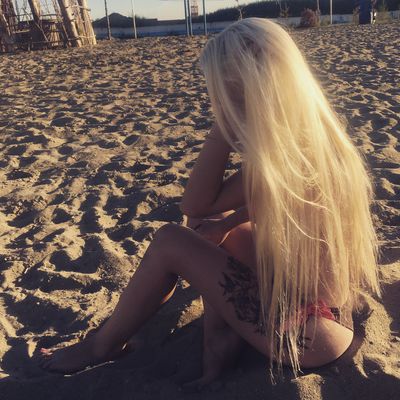 Redhead Escort in Bellevue Washington