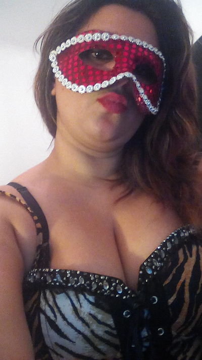 Petite Escort in Fontana California