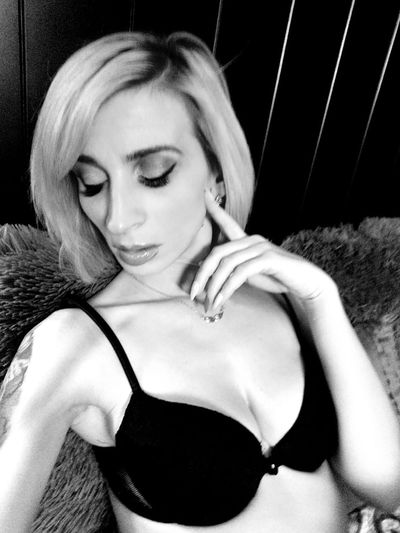Mildred Bickford - Escort Girl from Santa Maria California