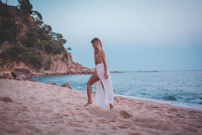 Brunette Escort in Clearwater Florida