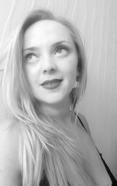 Alice Harmony - Escort Girl from Peoria Arizona
