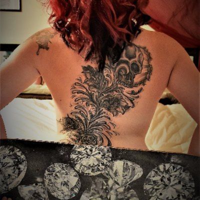 Redhead Escort in Antioch California