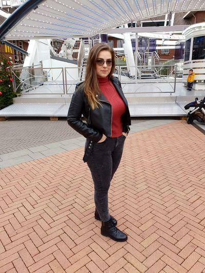 Deborah Sharp - Escort Girl from Midland Texas