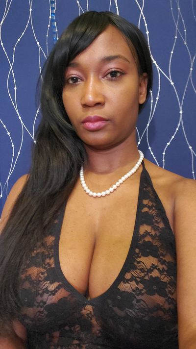Petite Escort in Evansville Indiana