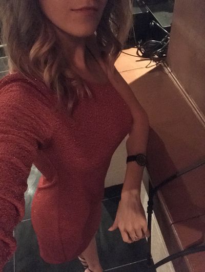 Brunette Escort in Moreno Valley California