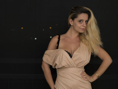 Helena Jackson - Escort Girl from South Bend Indiana