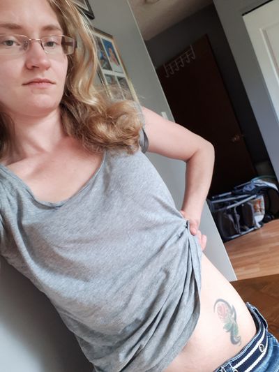 Betty Quinn - Escort Girl from Chicago Illinois