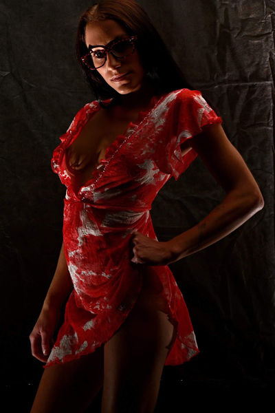 Brunette Escort in Moreno Valley California