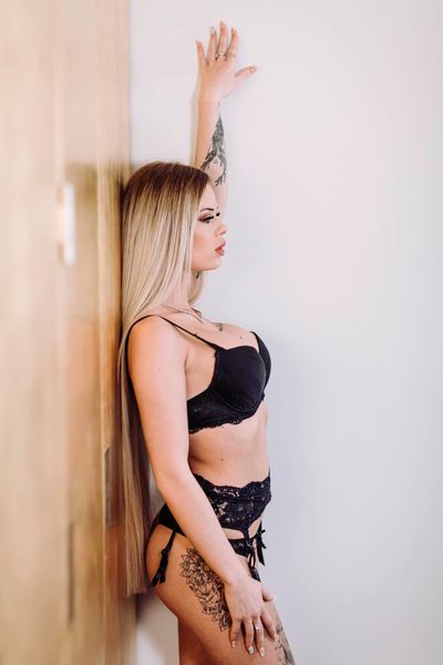 TEMPTRESS - Escort Girl from Reno Nevada
