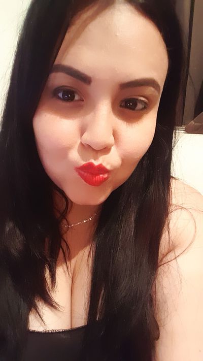 Super Busty Escort in South Bend Indiana