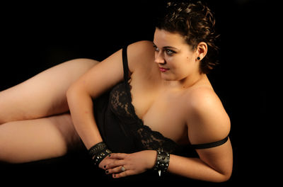 Pacific Islander Escort in Joliet Illinois