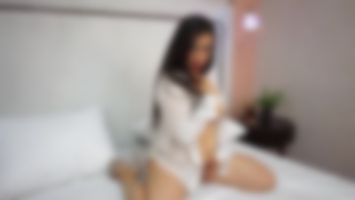 Coraline Saunders - Escort Girl from Portland Oregon