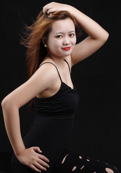 Winona Dunston - Escort Girl from Rockford Illinois