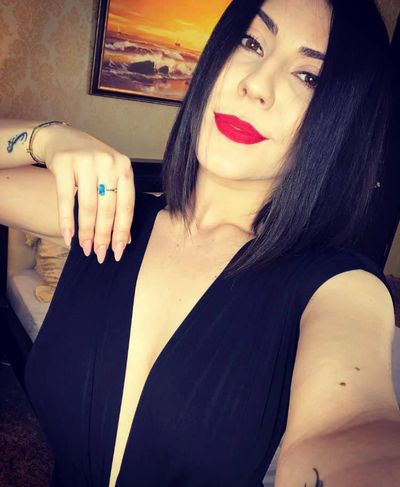 Celine Beaux - Escort Girl from Houston Texas