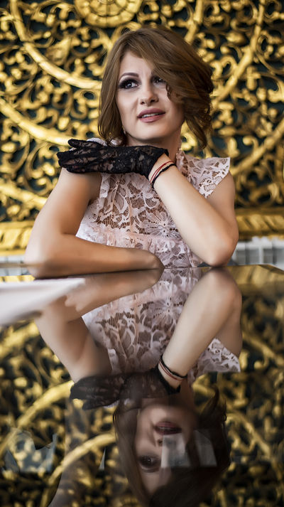 Redhead Escort in Burbank California