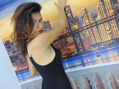 Maude Blanton - Escort Girl from St. Louis Missouri