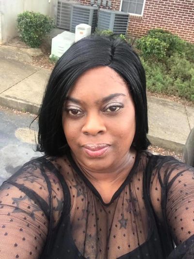 Elizabeth Ruff - Escort Girl from Charlotte North Carolina