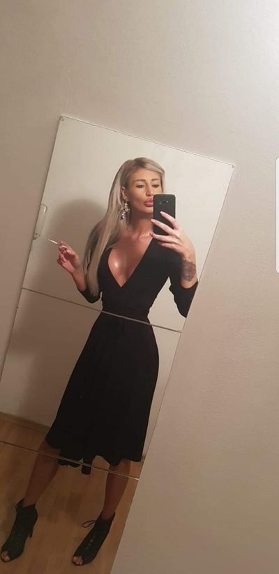 Kendra Basil - Escort Girl from Renton Washington