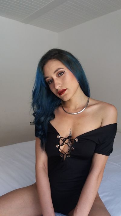 Alexis Laurent - Escort Girl from Palmdale California