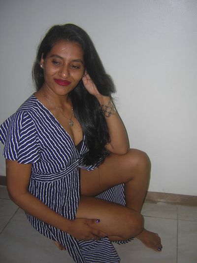 Ruthie Baxter - Escort Girl from Kansas City Missouri