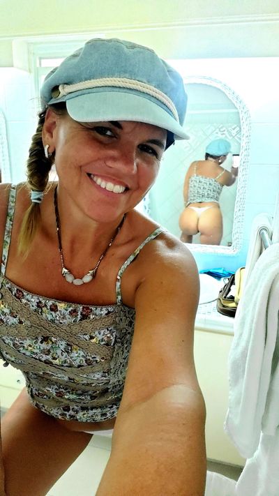 Kamila Soler - Escort Girl from Cleveland Ohio