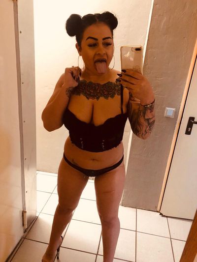 Cloe Lusy - Escort Girl from Pembroke Pines Florida