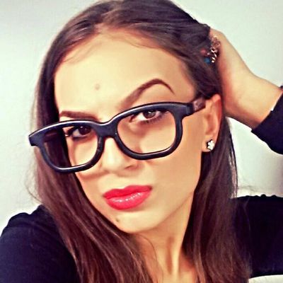 Redhead Escort in Anchorage Alaska