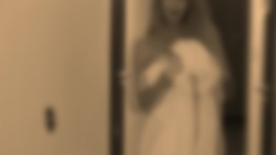 Blonde Escort in Bakersfield California