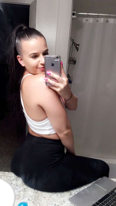 Barbara Garrison - Escort Girl from Grand Prairie Texas