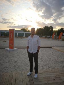 Robert White - Daddy London, United Kingdom